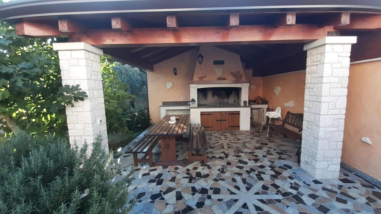 Haus Delphin Apartment Porec Bagian luar foto